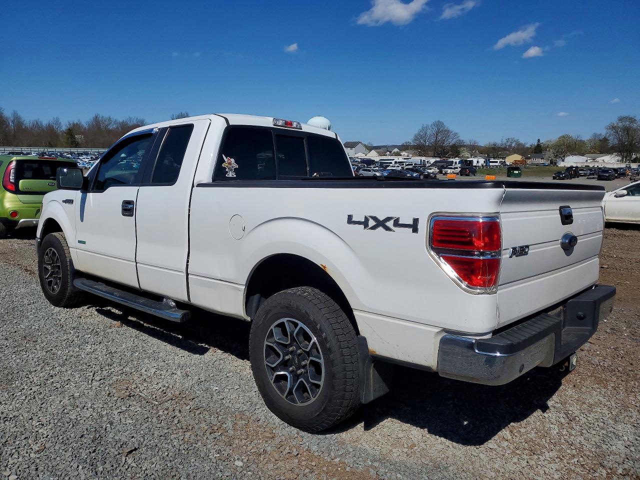 Ford F-150 Super Cab