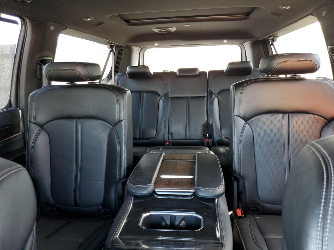 Jeep Grand Wagoneer L Series I