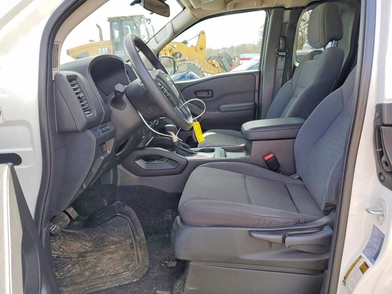 Nissan Frontier S