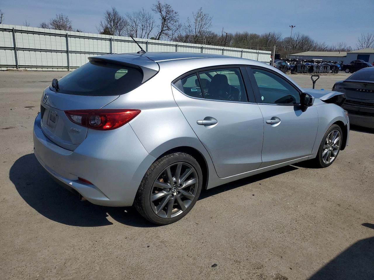 Mazda 3 Touring