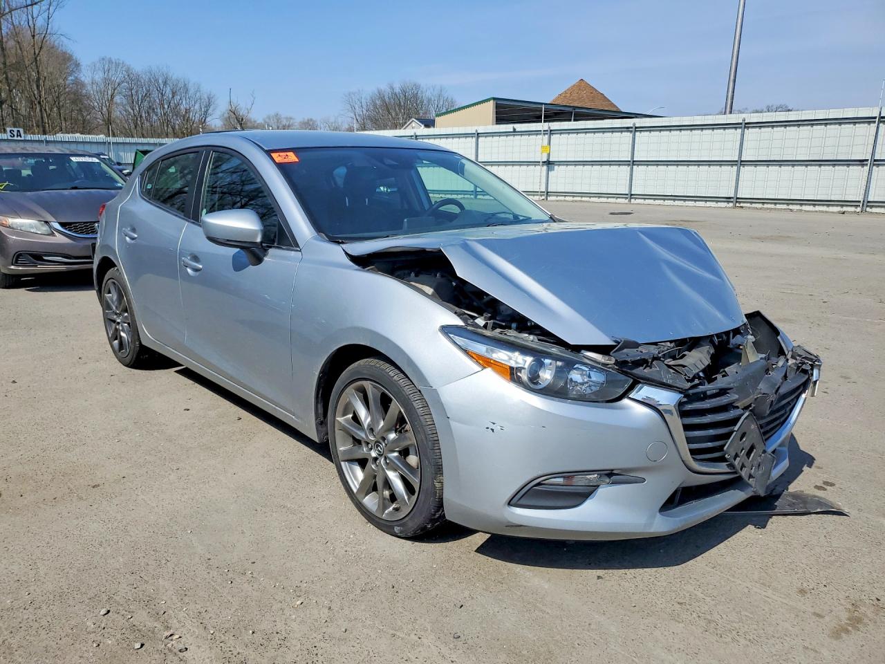 Mazda 3 Touring