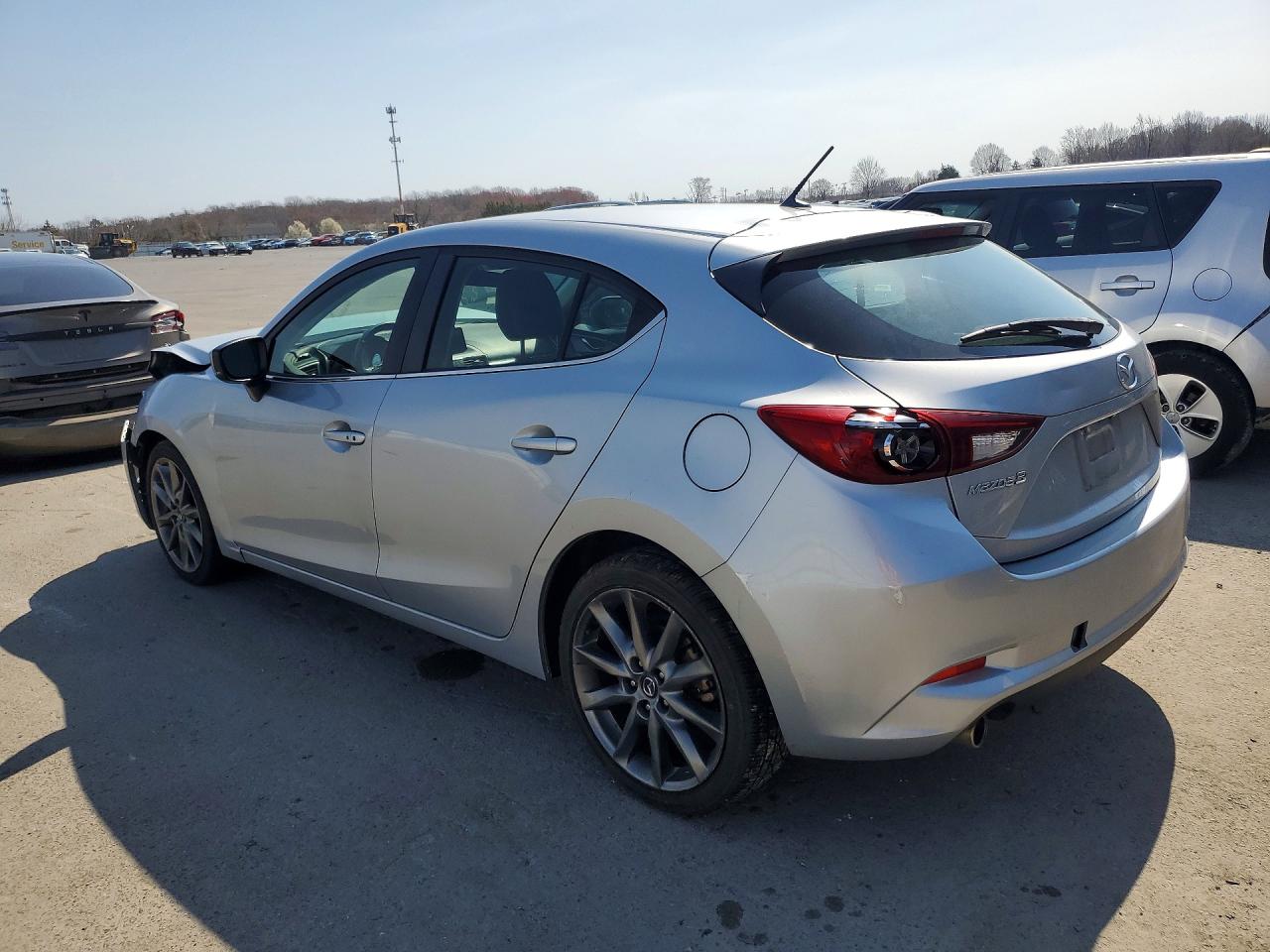Mazda 3 Touring