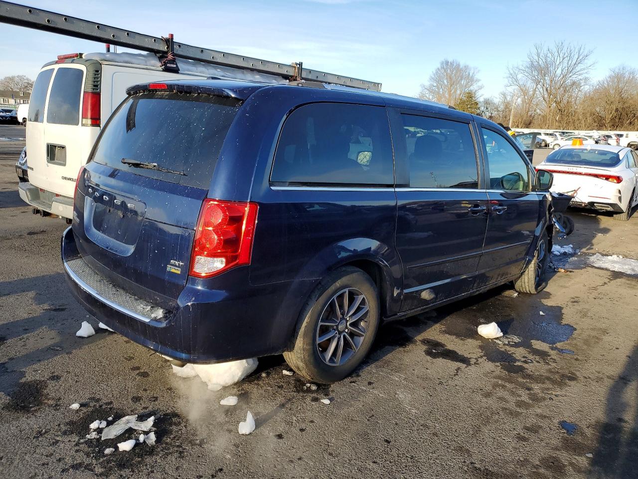 Dodge Caravan Sxt