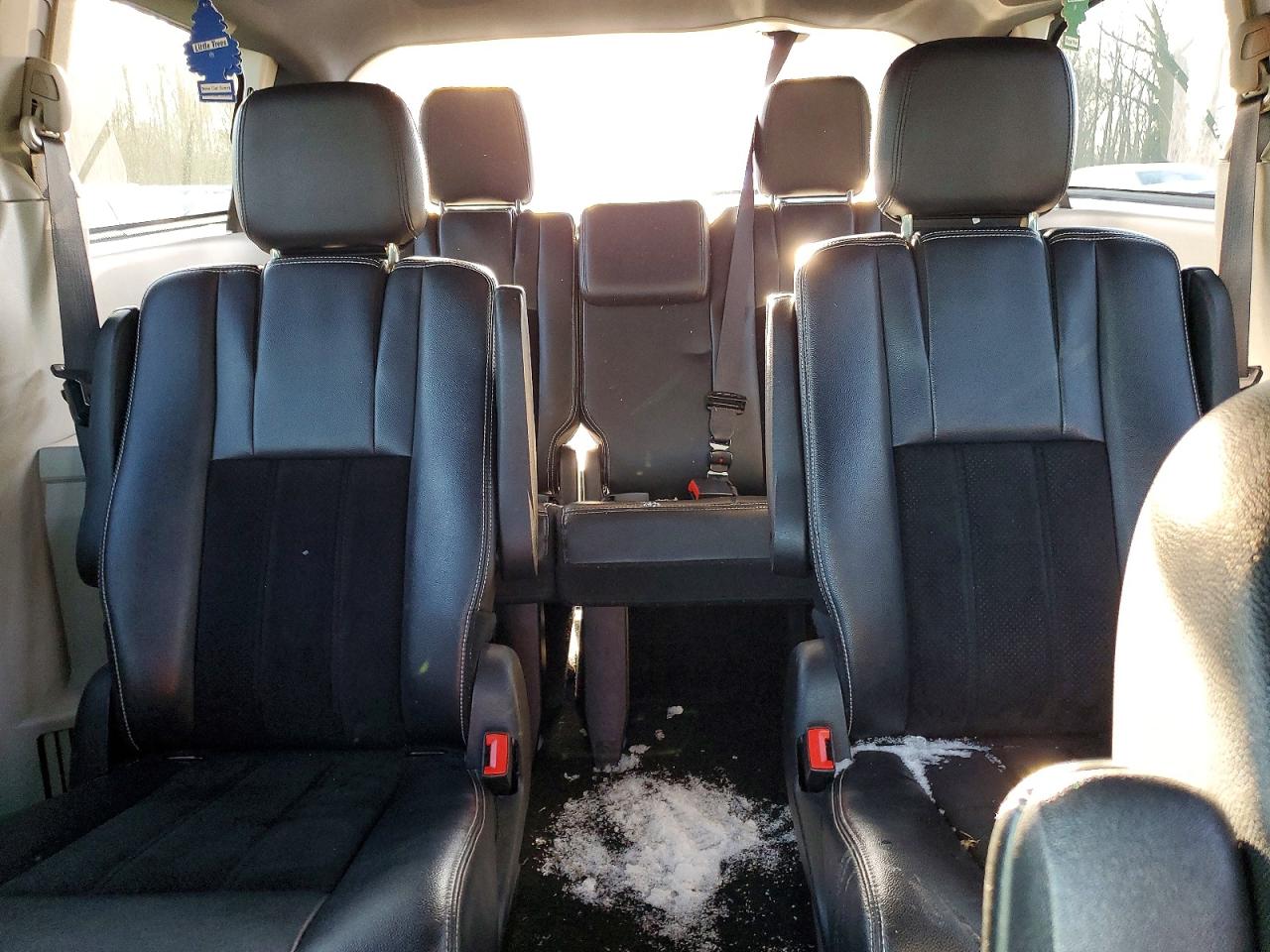 Dodge Caravan Sxt