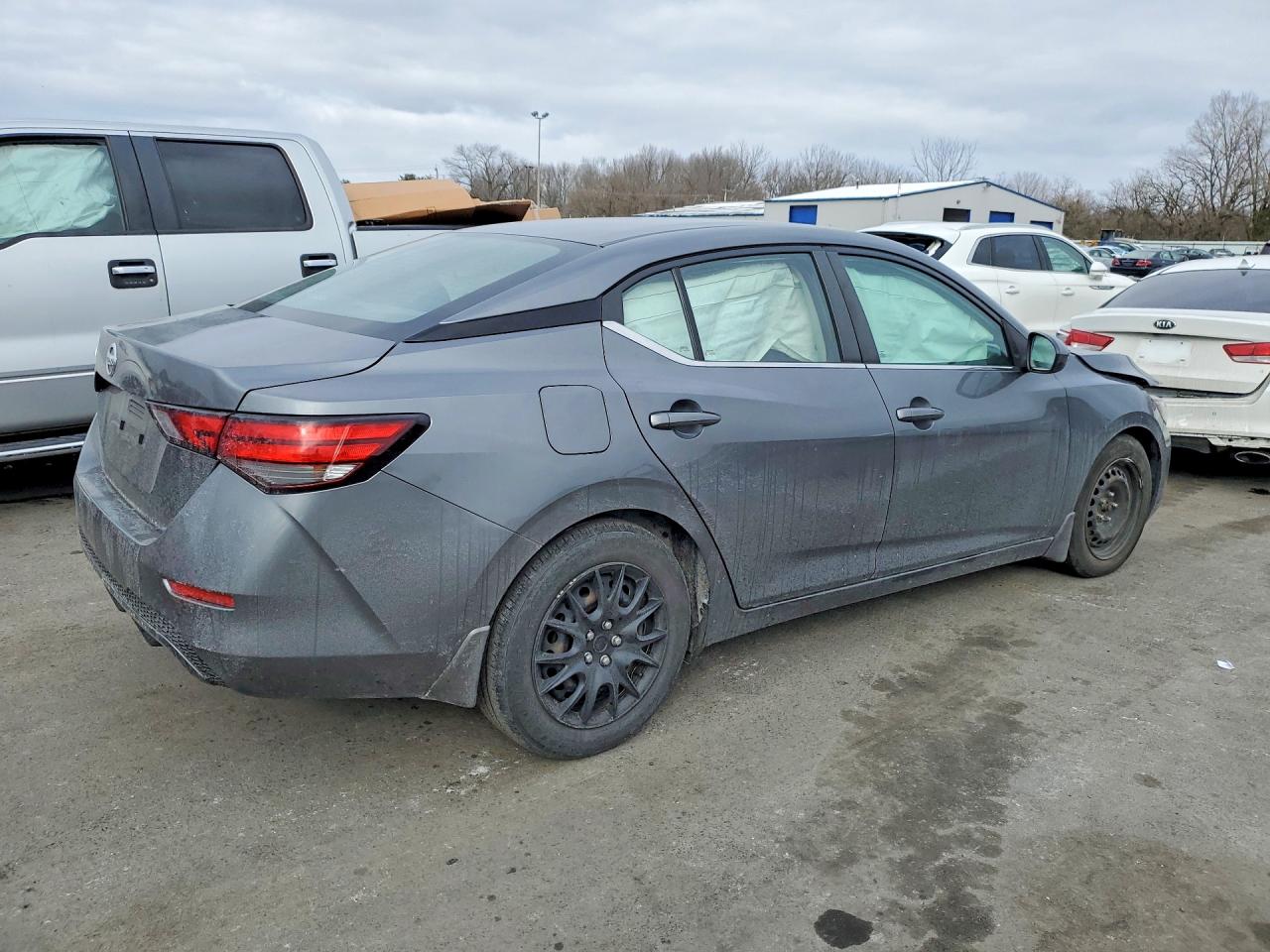 Nissan Sentra S