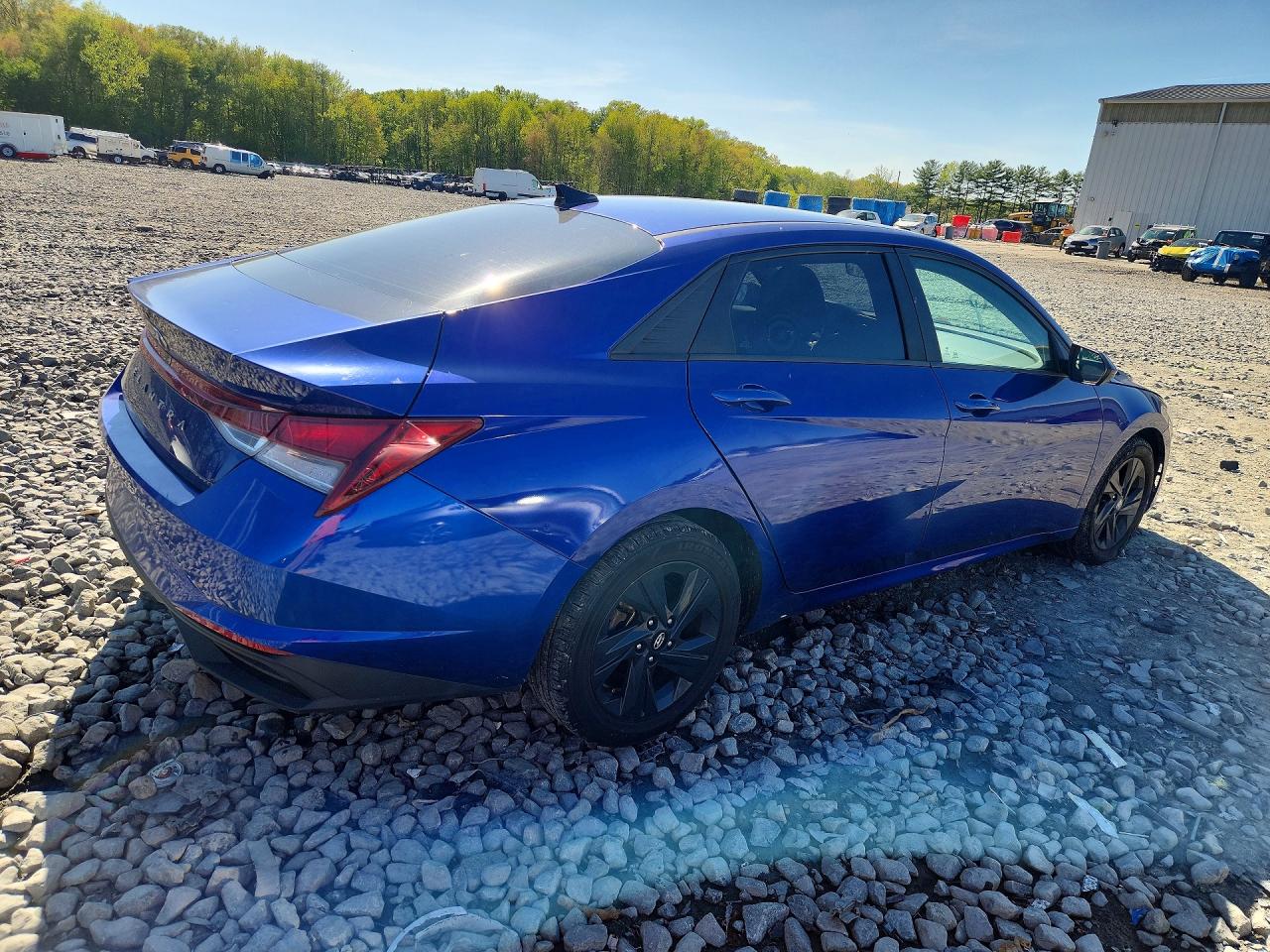 Hyundai ELANTRA Sel