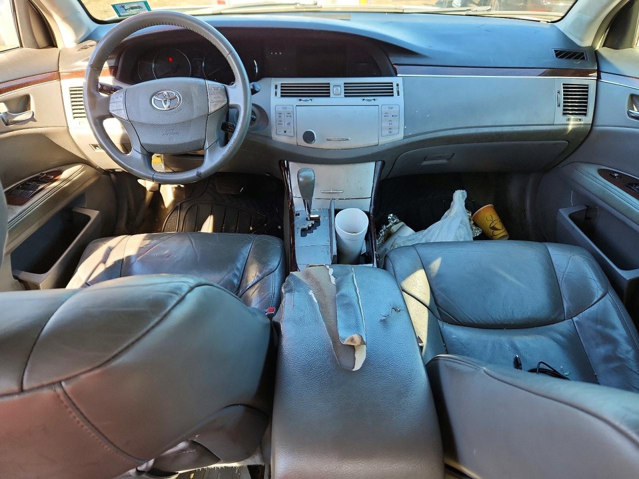 Toyota Avalon Xls