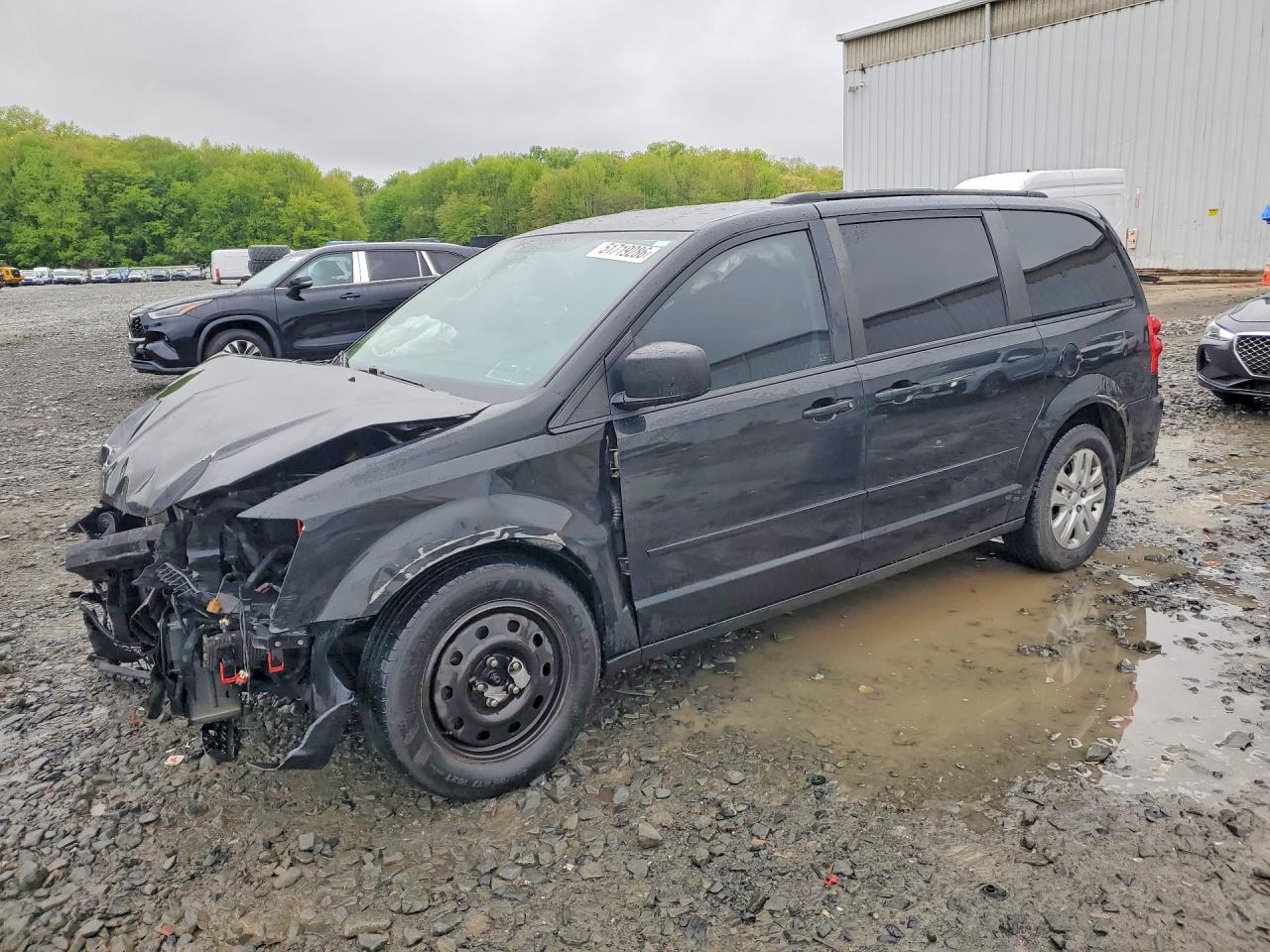 Salvage Dodge Caravan Image