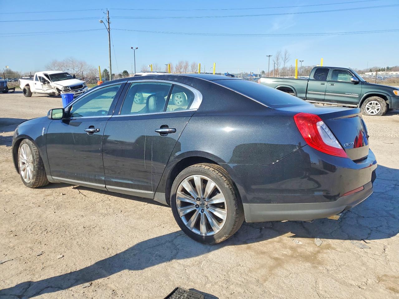 Lincoln MKS