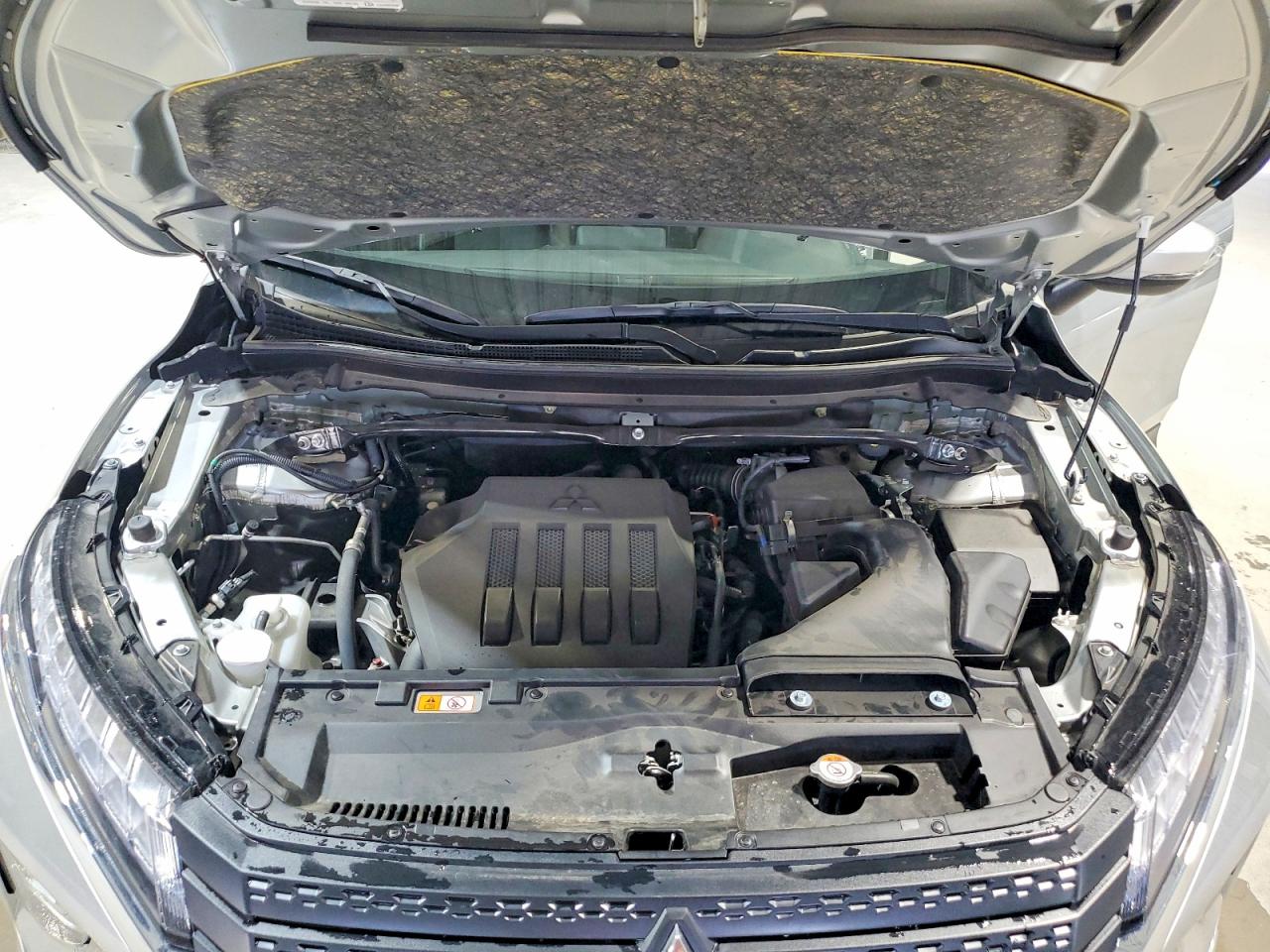 Mitsubishi Eclipse Se
