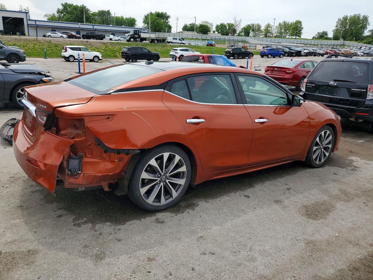 Nissan Maxima Platinum