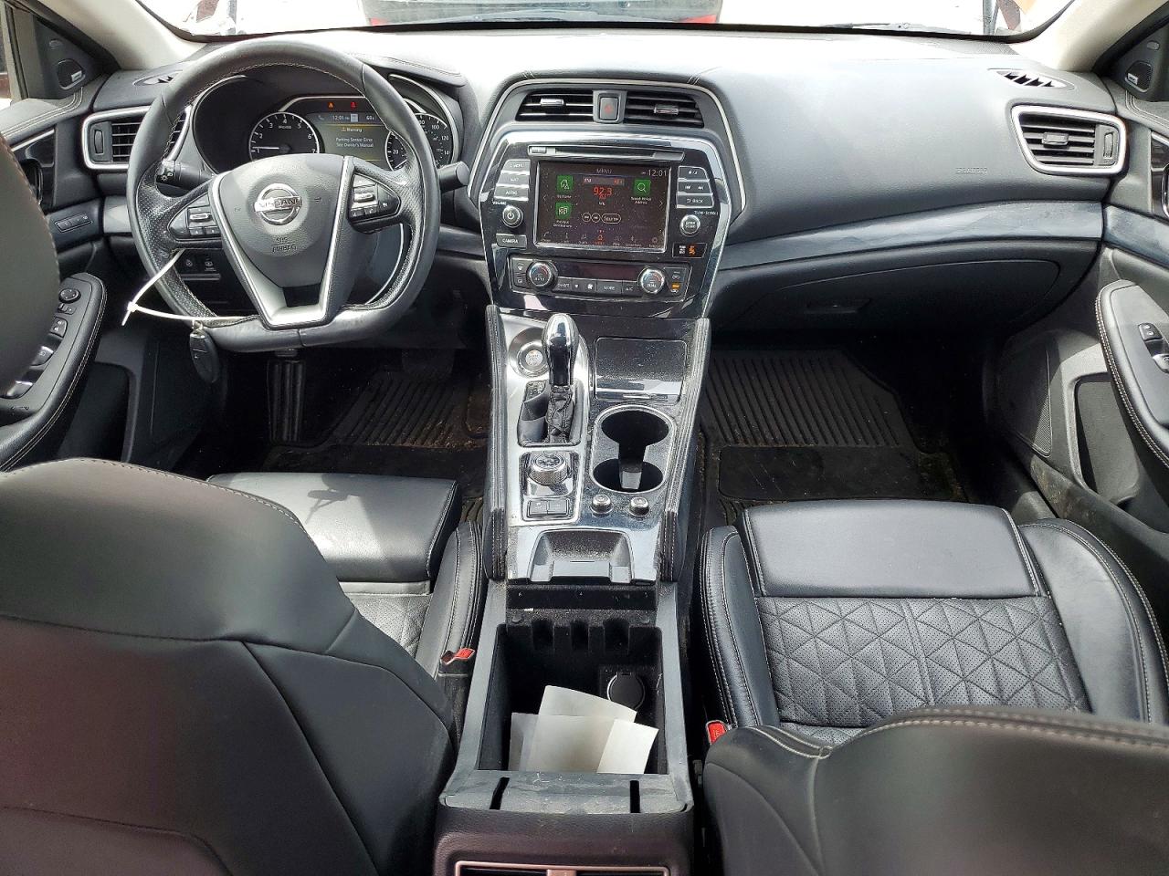 Nissan Maxima Platinum
