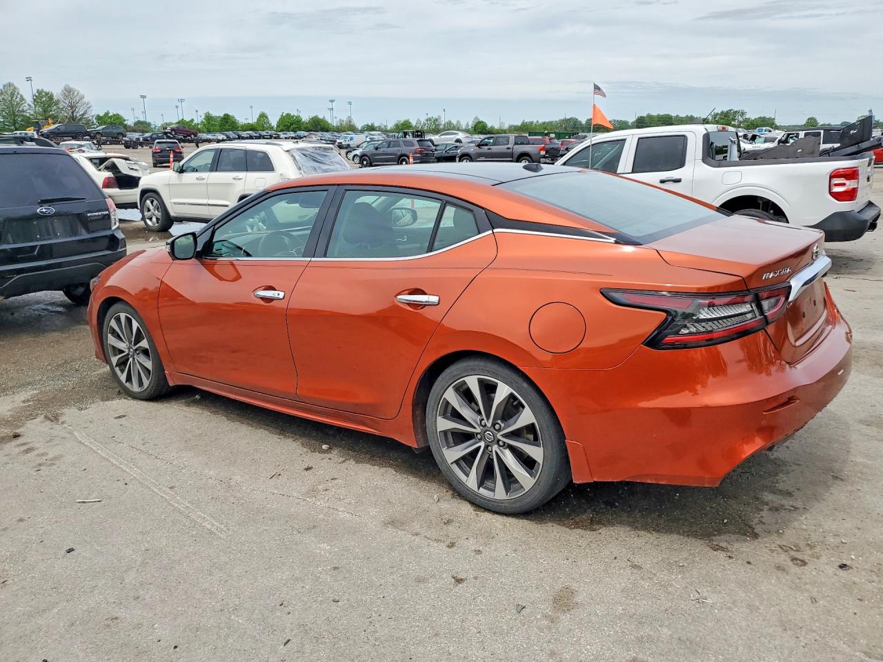 Nissan Maxima Platinum