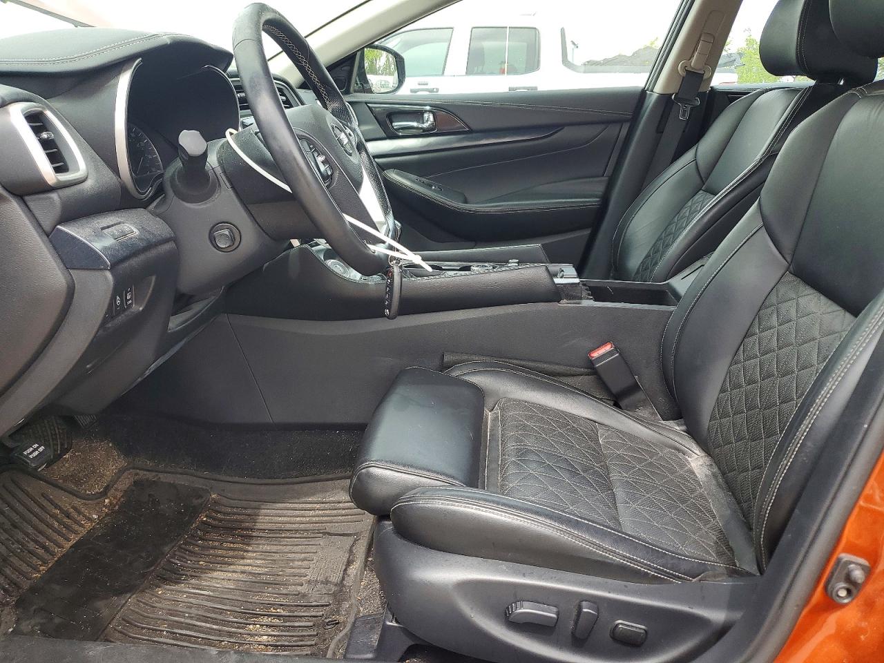 Nissan Maxima Platinum