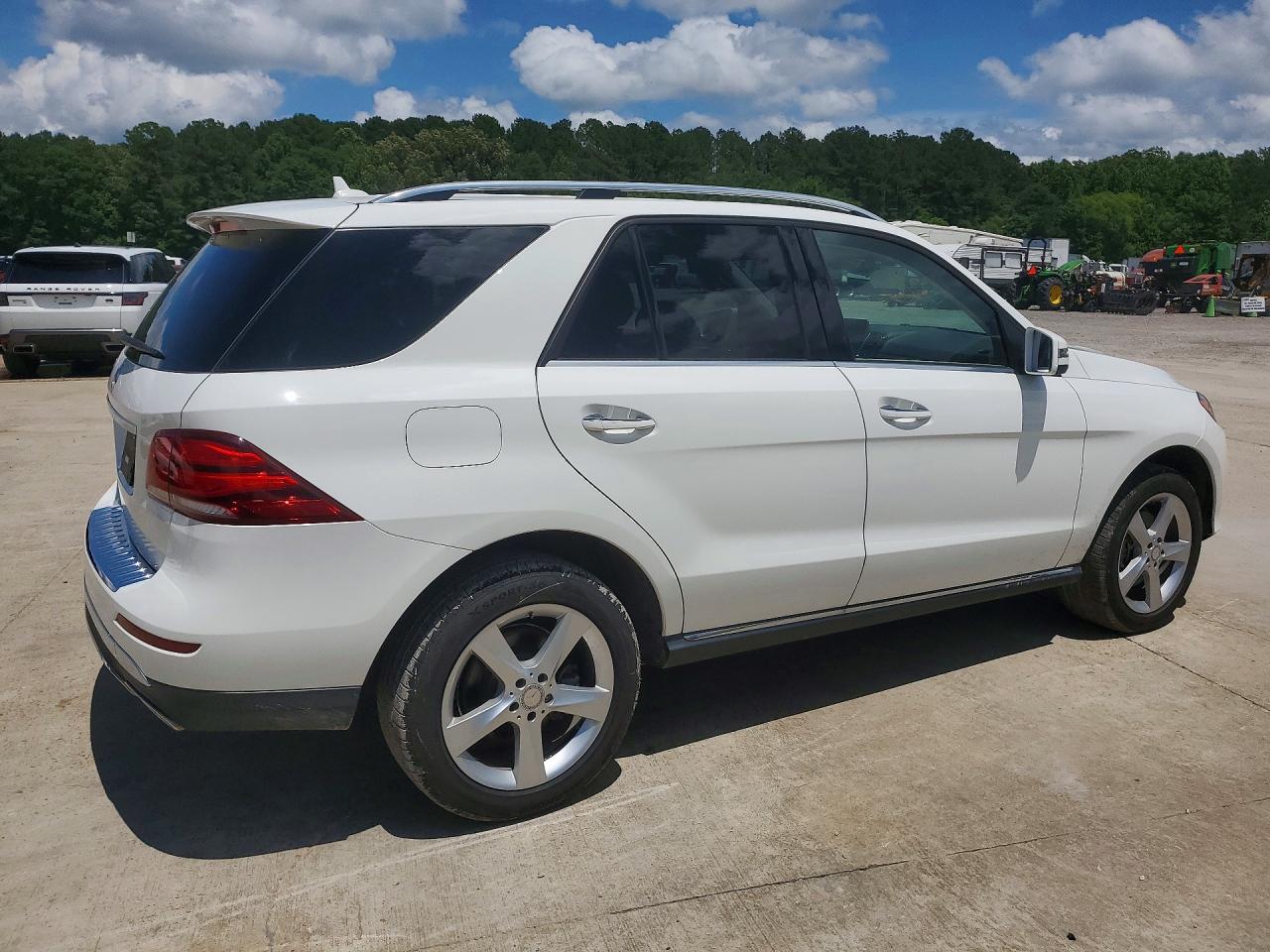 Mercedes-Benz GLE 350