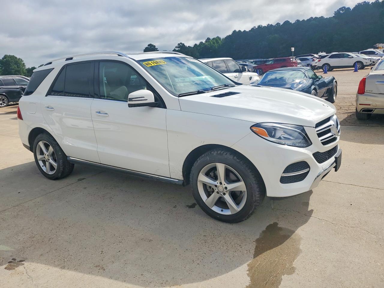Mercedes-Benz GLE 350