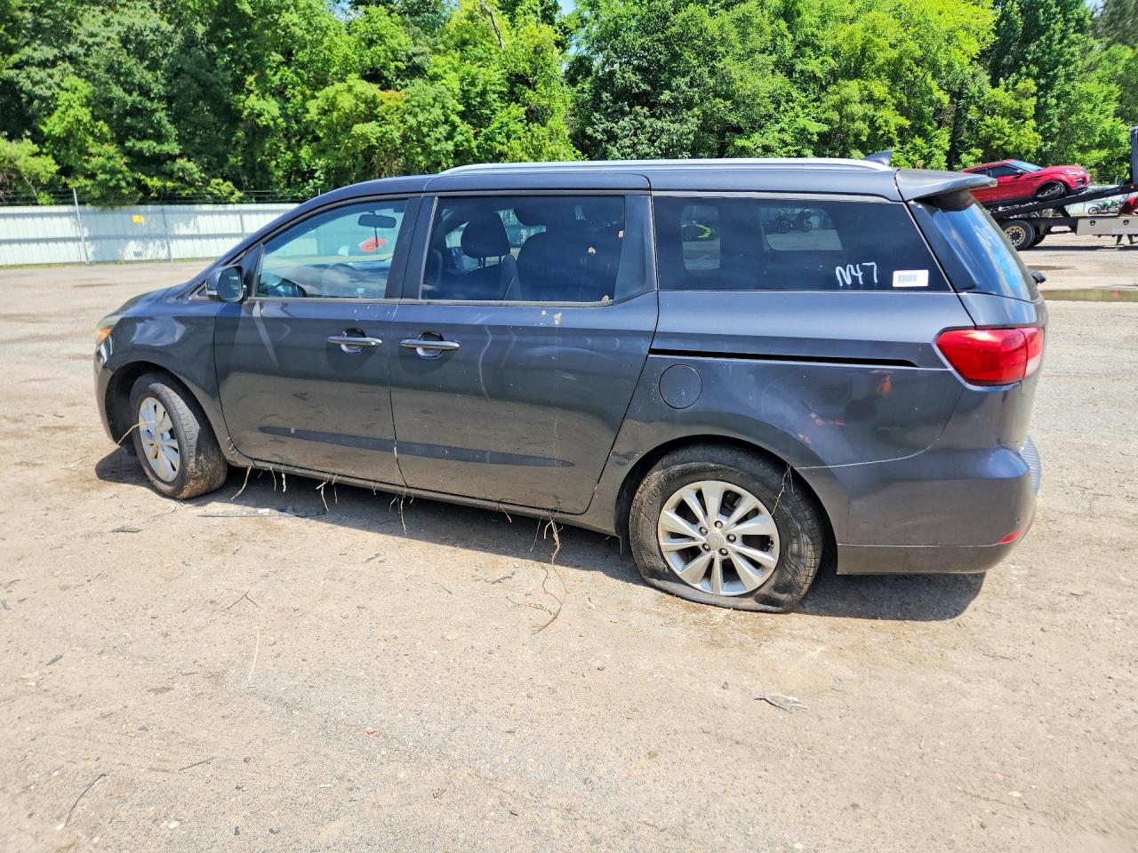 Kia Sedona Lx