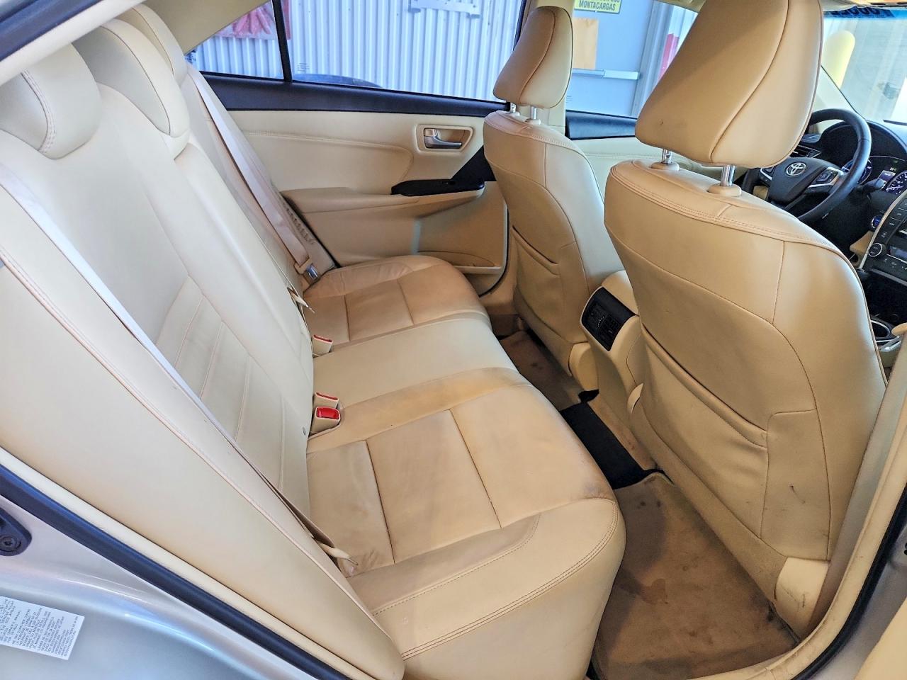 Toyota Camry Xle