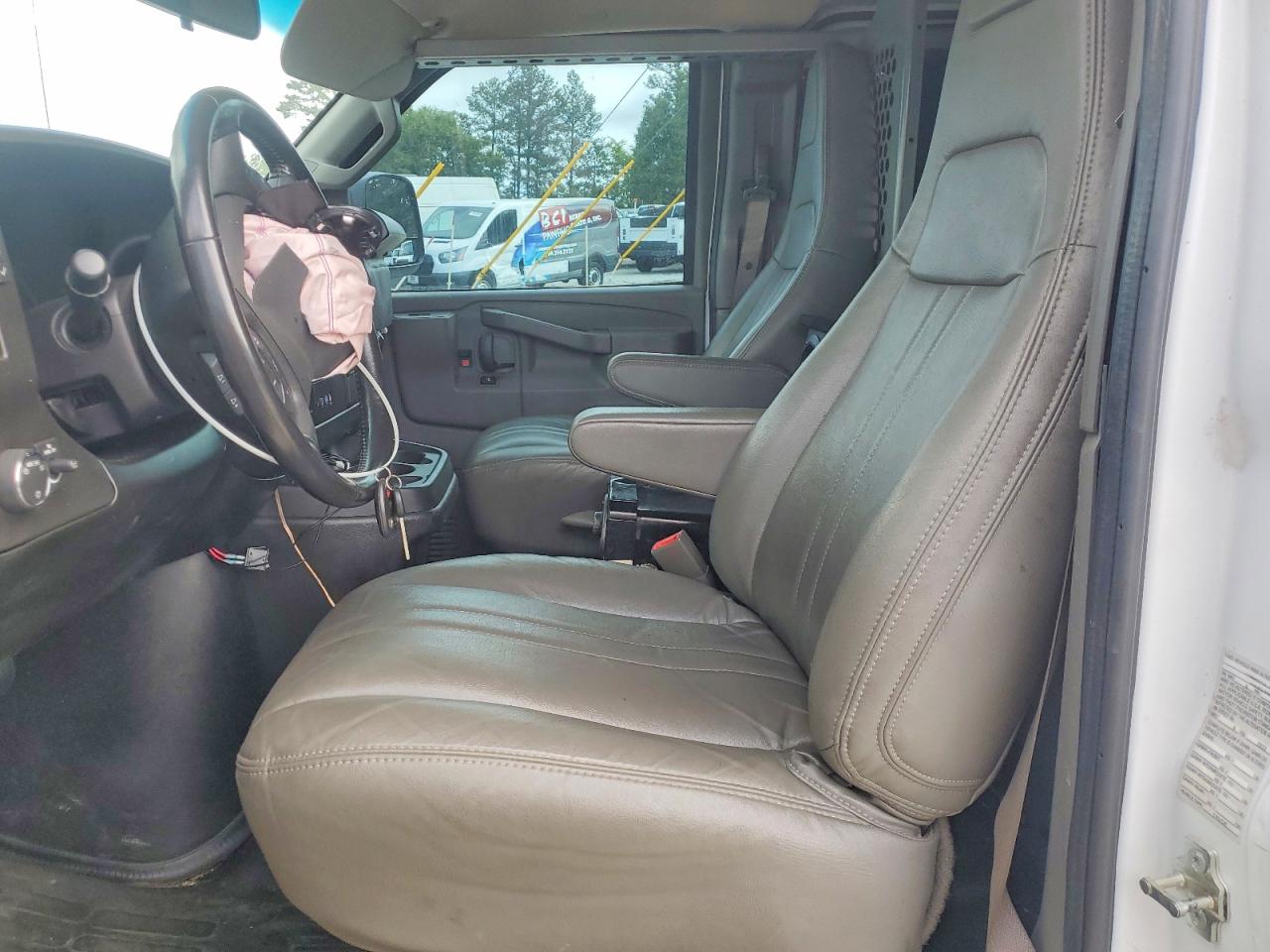 Chevrolet Express Paratransit