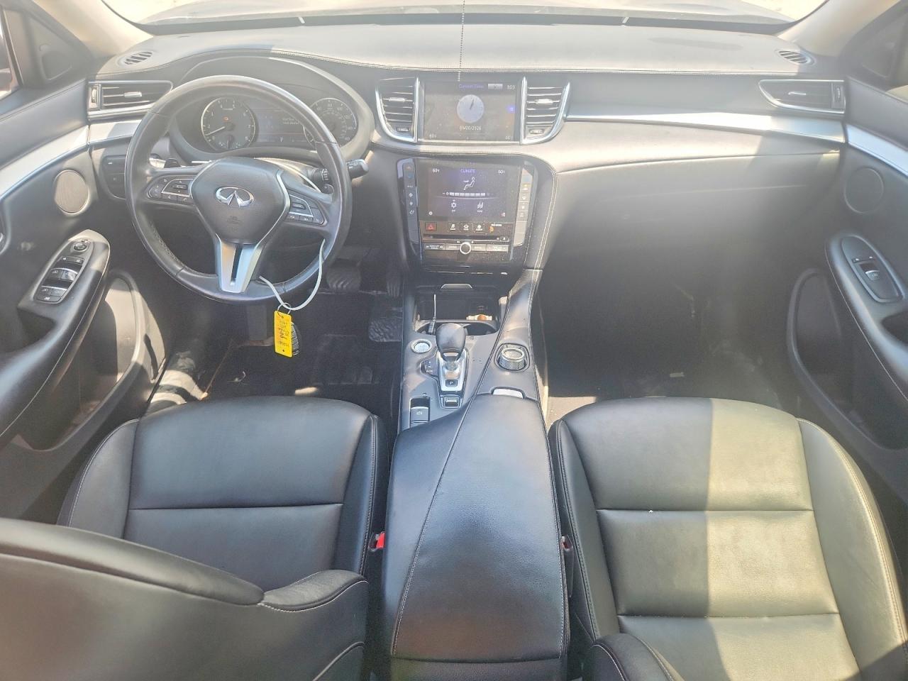 INFINITI Qx Luxe