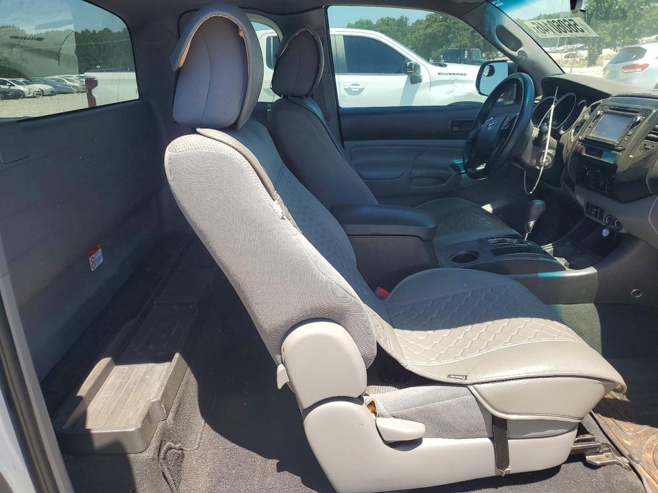 Toyota Tacoma Access Cab