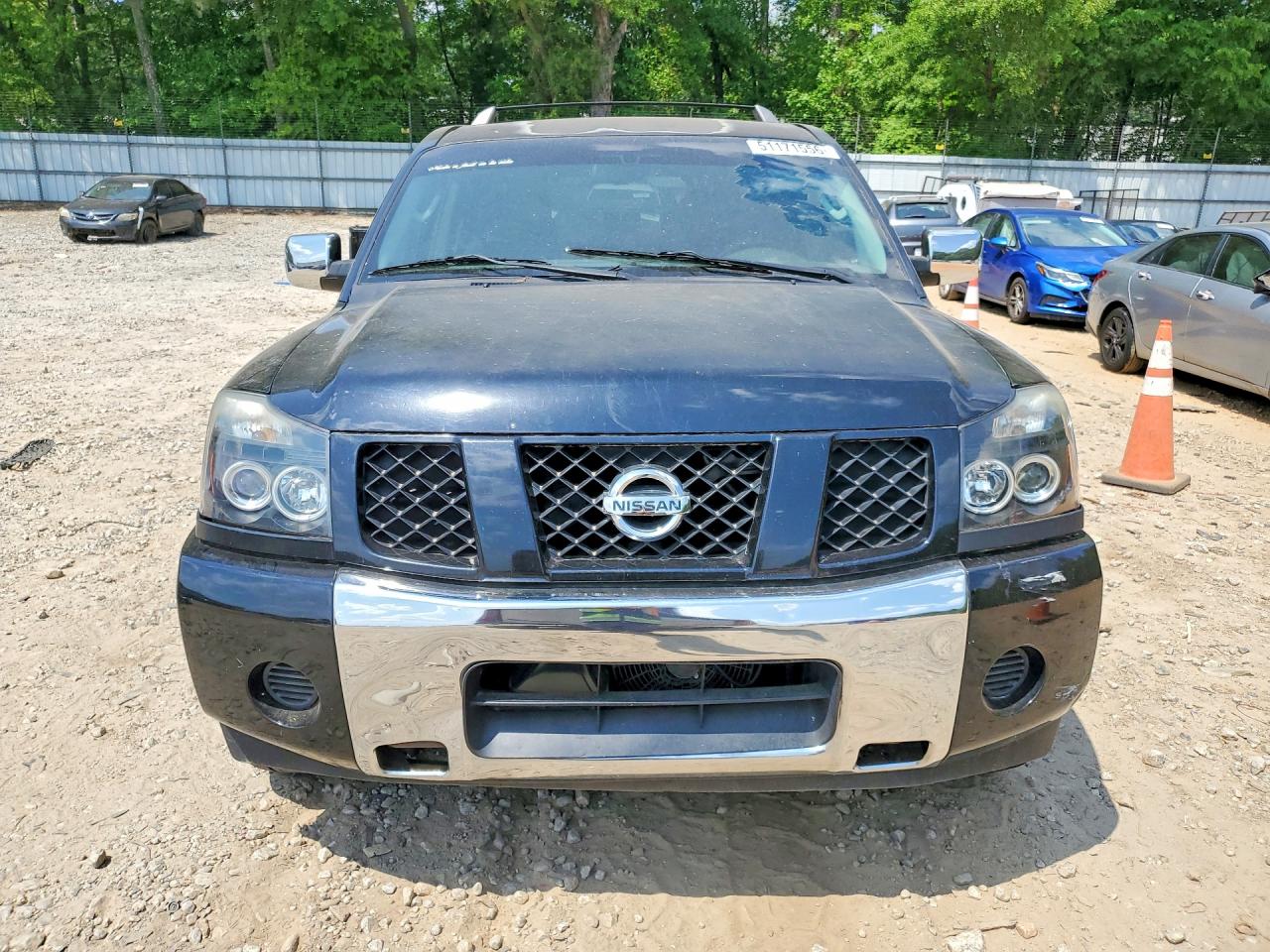 Nissan Armada Se