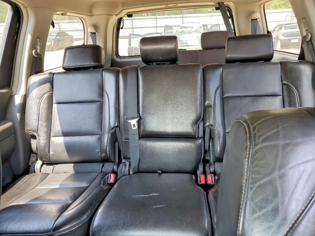 Nissan Armada Se