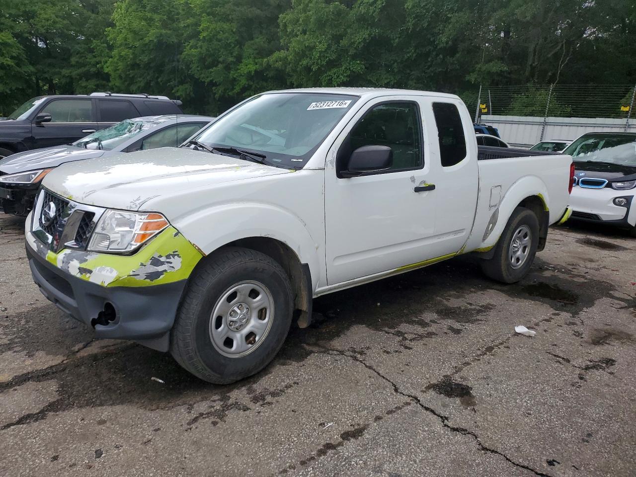 Salvage Nissan Frontier Image