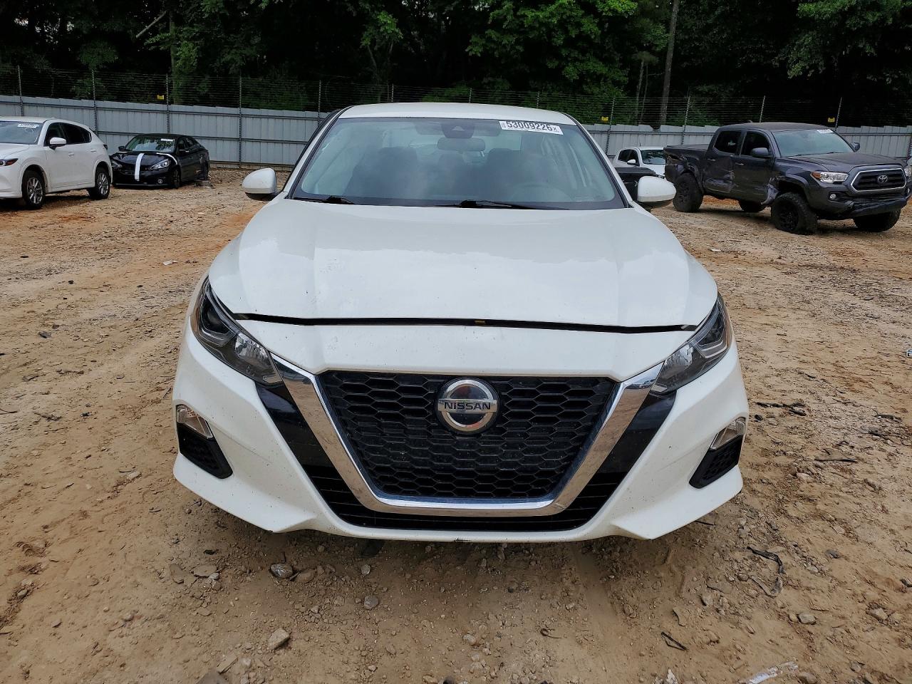 Nissan Altima S