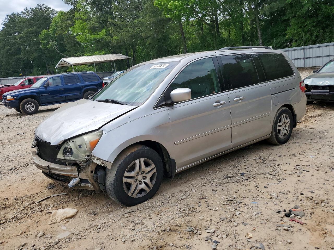 Salvage Honda Odyssey Image