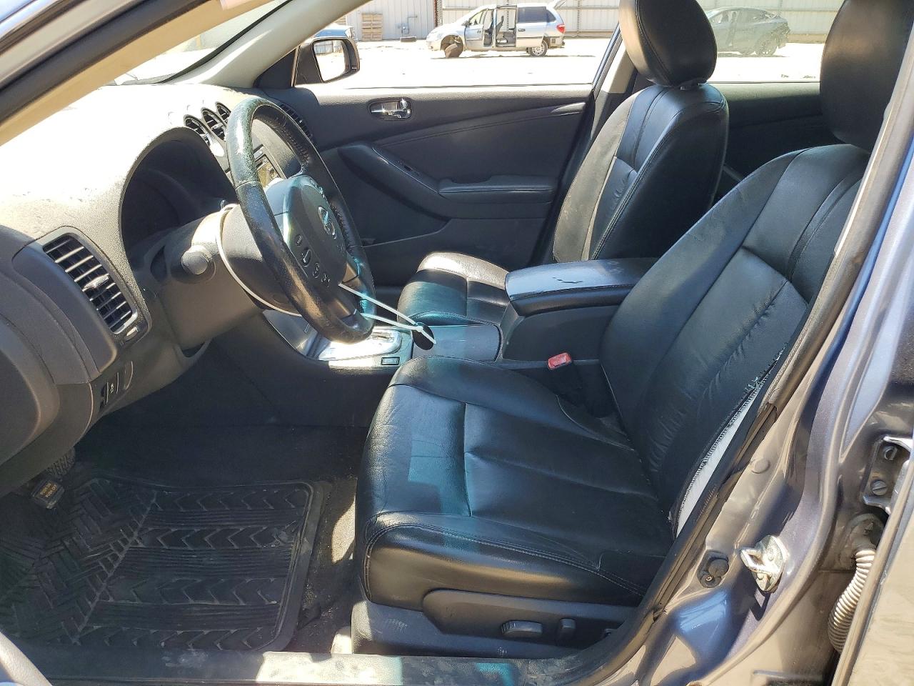Nissan Altima Sr