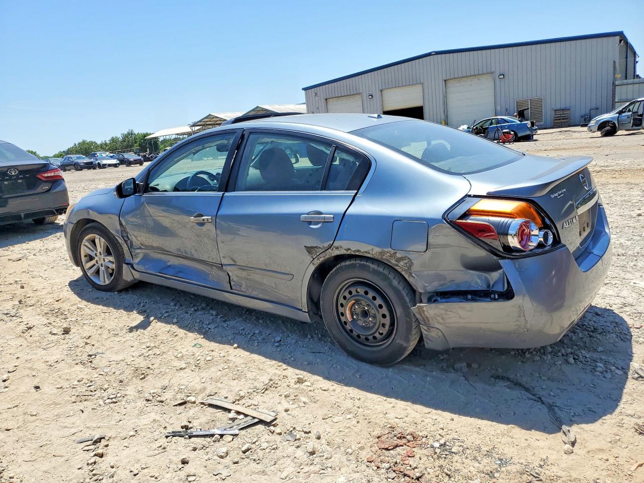 Nissan Altima Sr