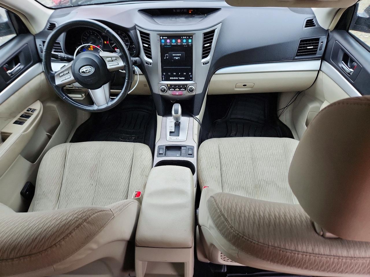 Subaru Legacy 2.5i Premium
