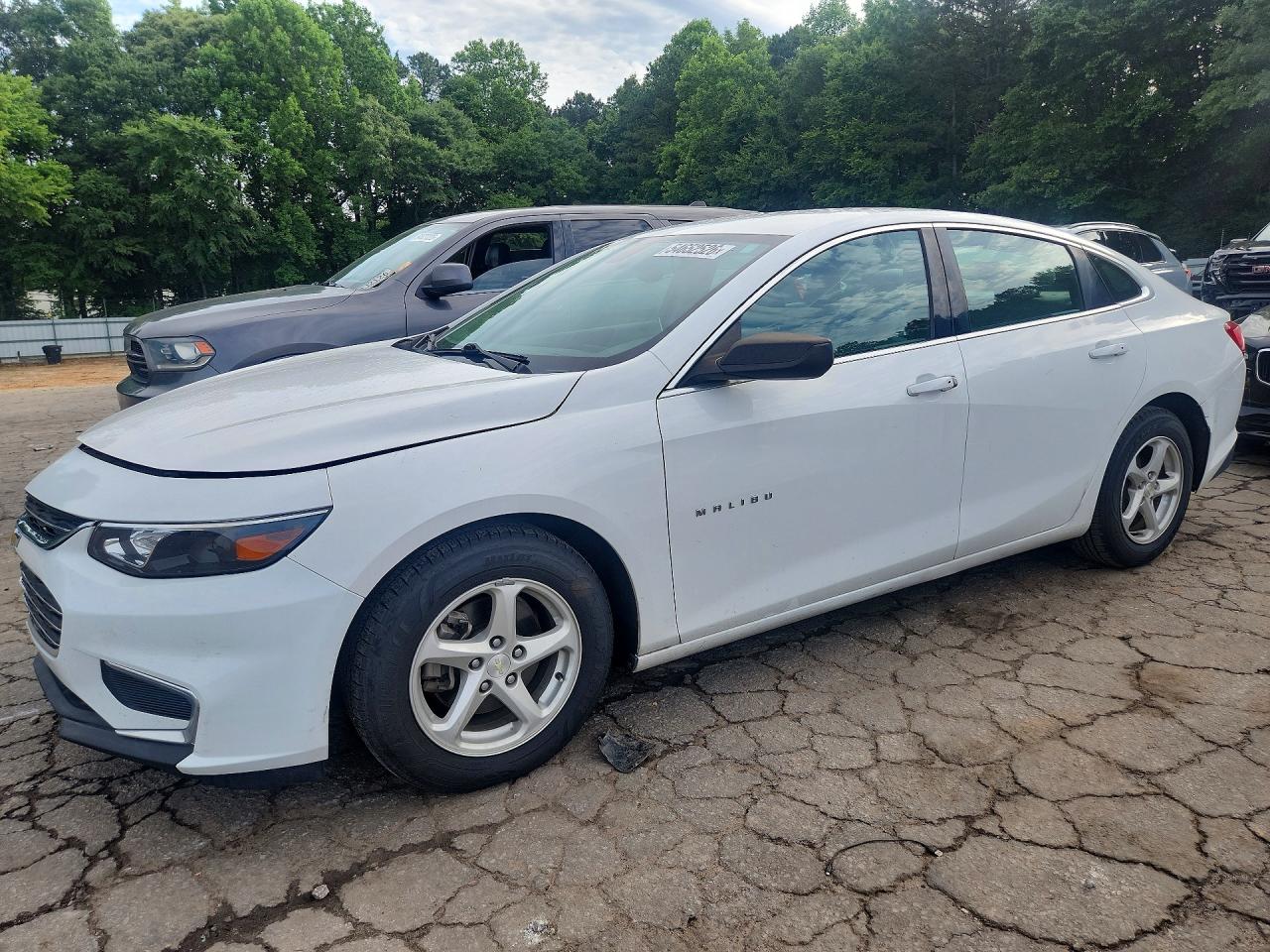 Salvage Chevrolet Malibu Image