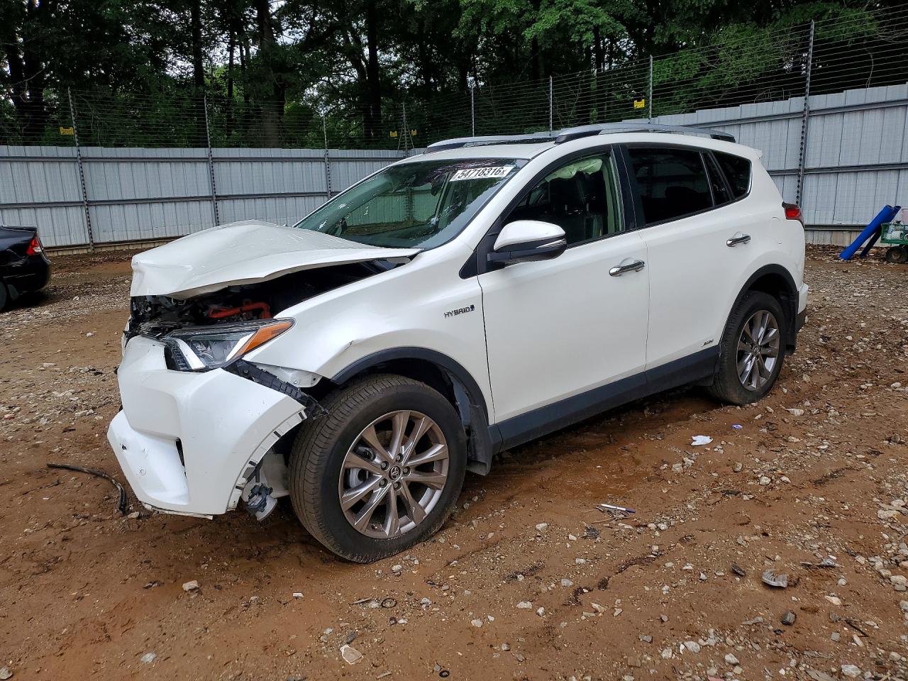 Salvage Toyota RAV4 Image