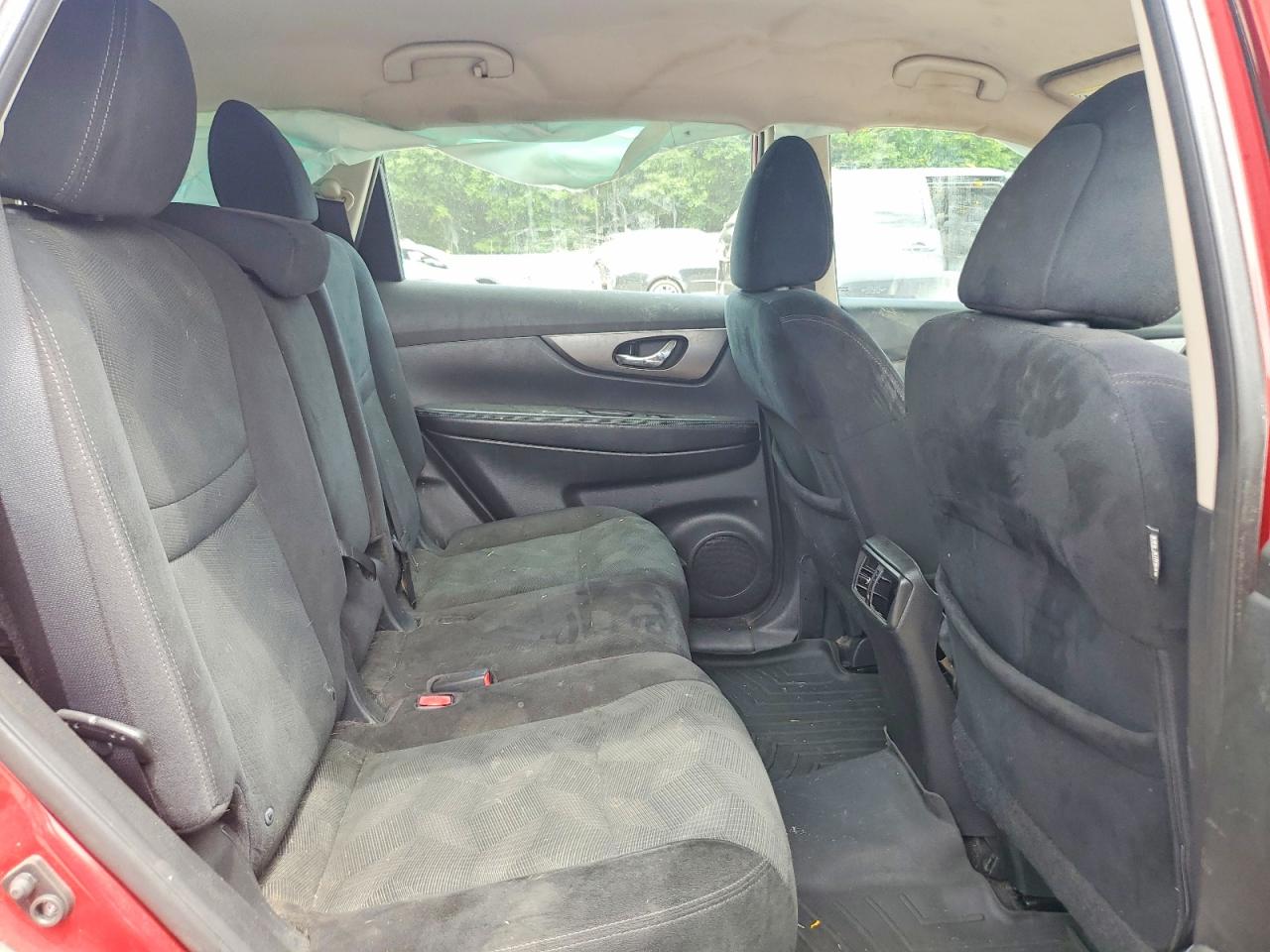 Nissan Rogue S