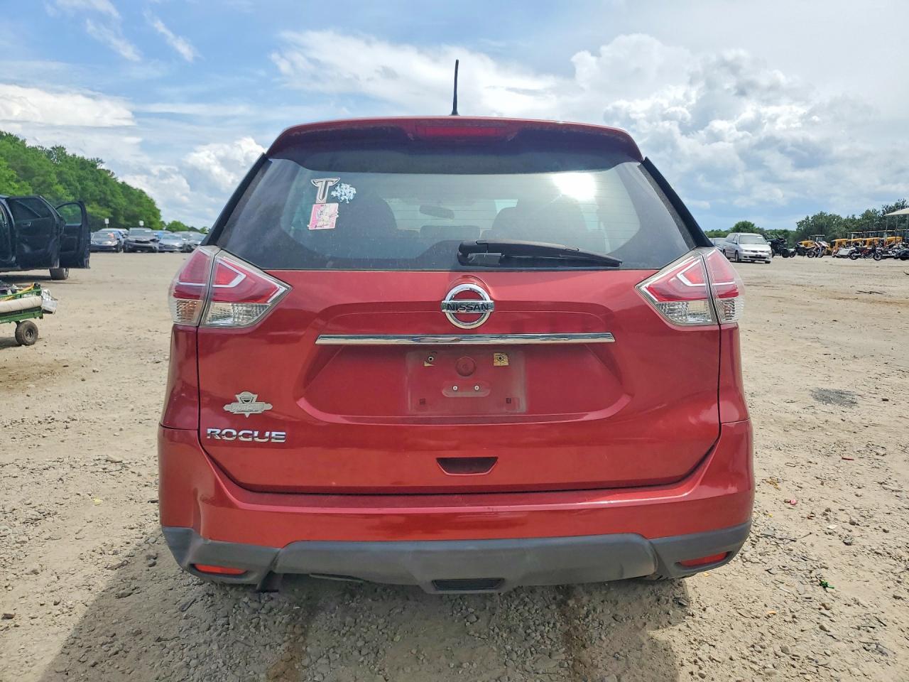 Nissan Rogue S