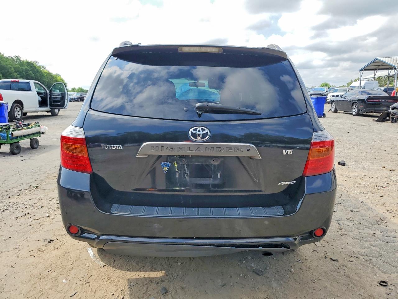 Toyota Highlander Sport