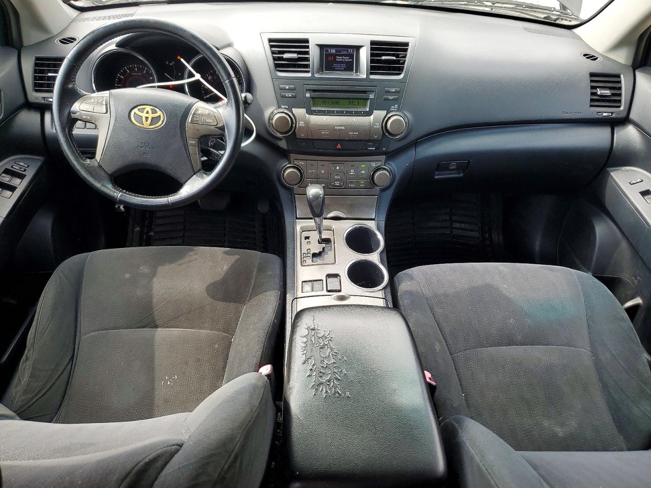 Toyota Highlander Sport