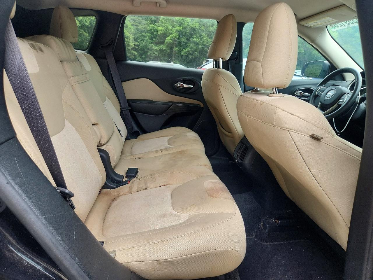 Jeep Cherokee Sport
