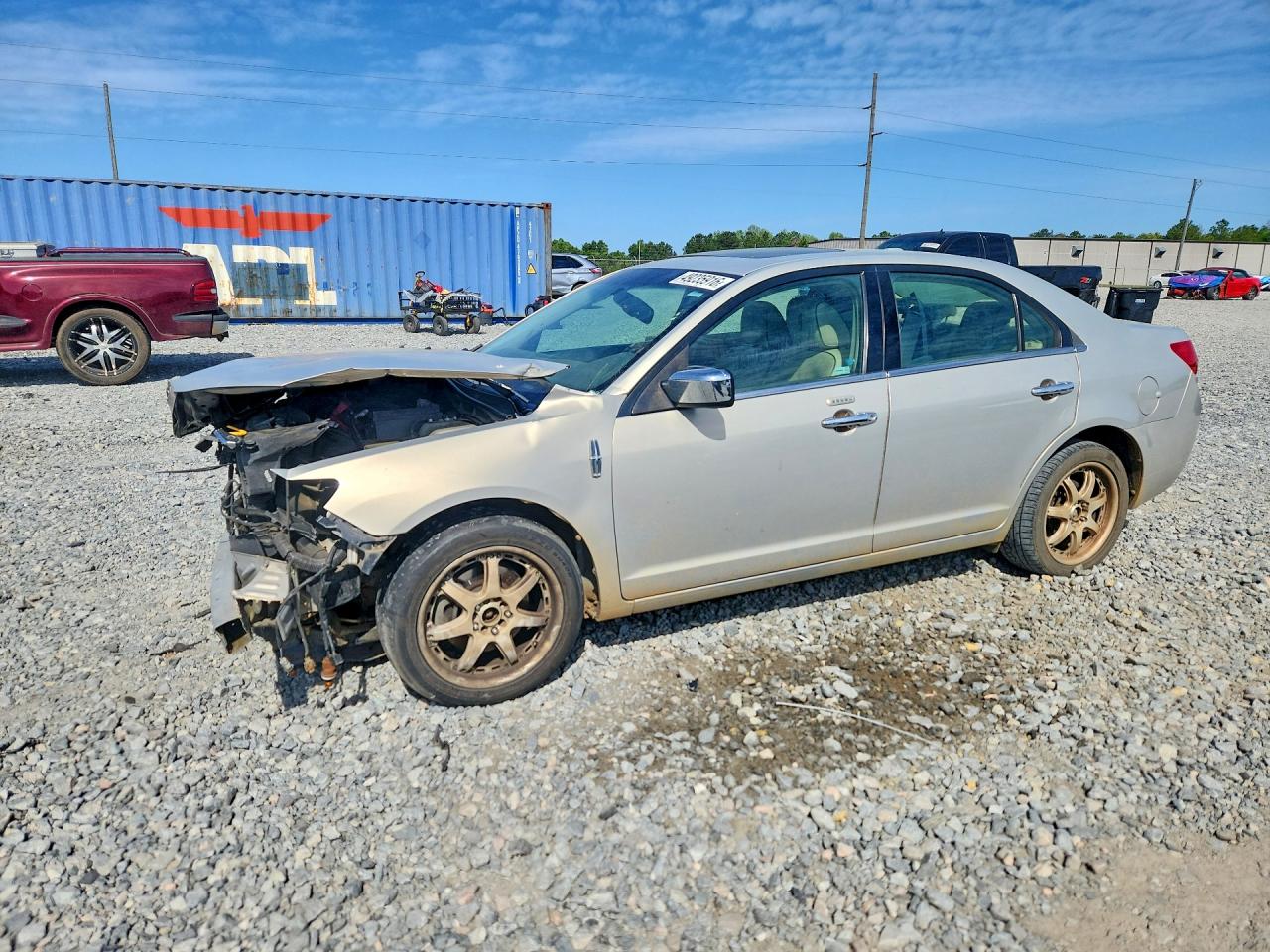 Salvage Lincoln MKZ Image