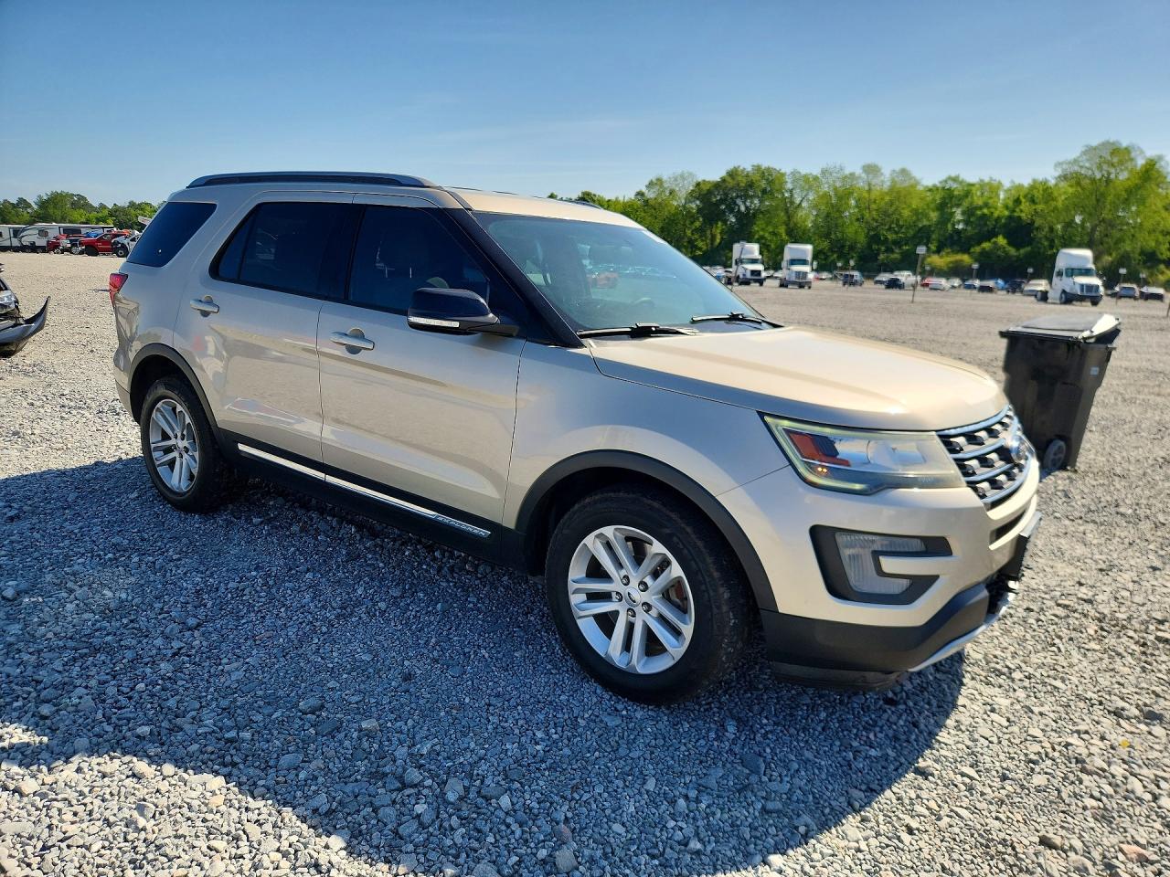 Ford Explorer Xlt
