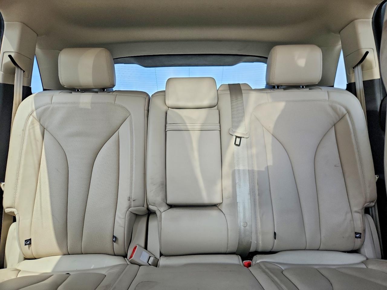 Lincoln MKX Reserve