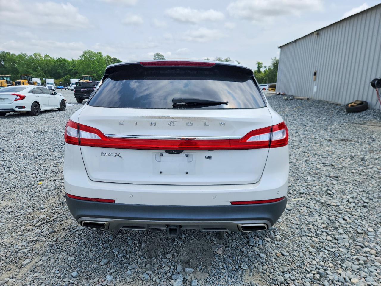 Lincoln MKX Reserve