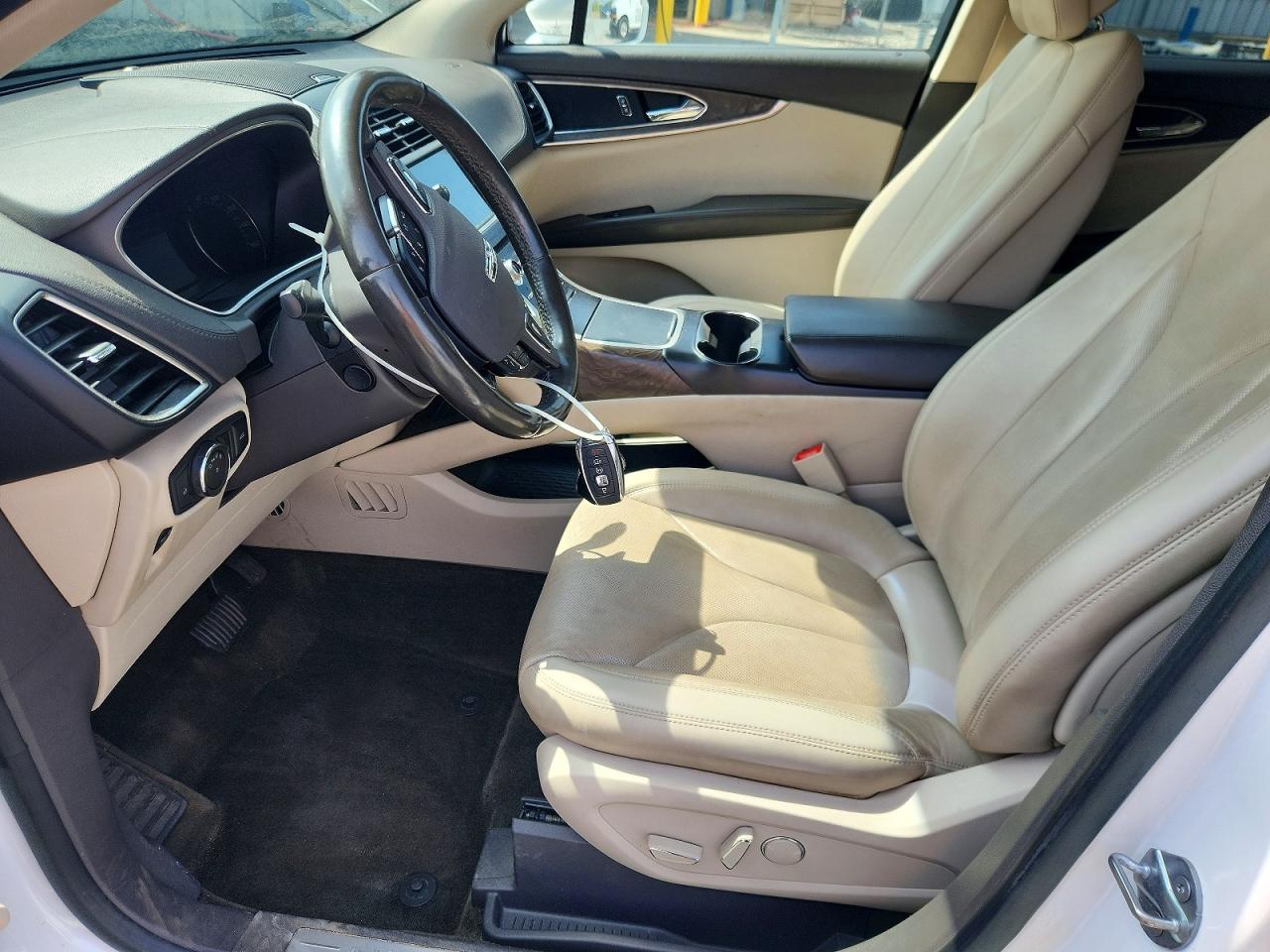 Lincoln MKX Reserve