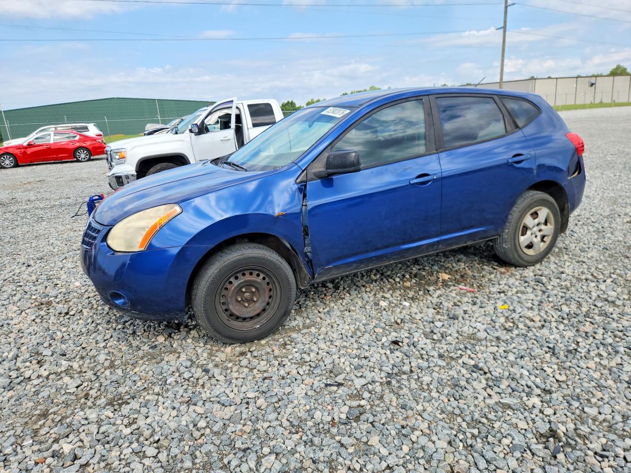 Salvage Nissan Rogue Image