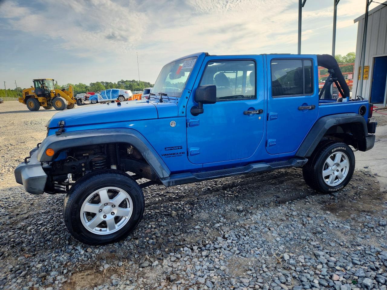 Salvage Jeep Wrangler Image