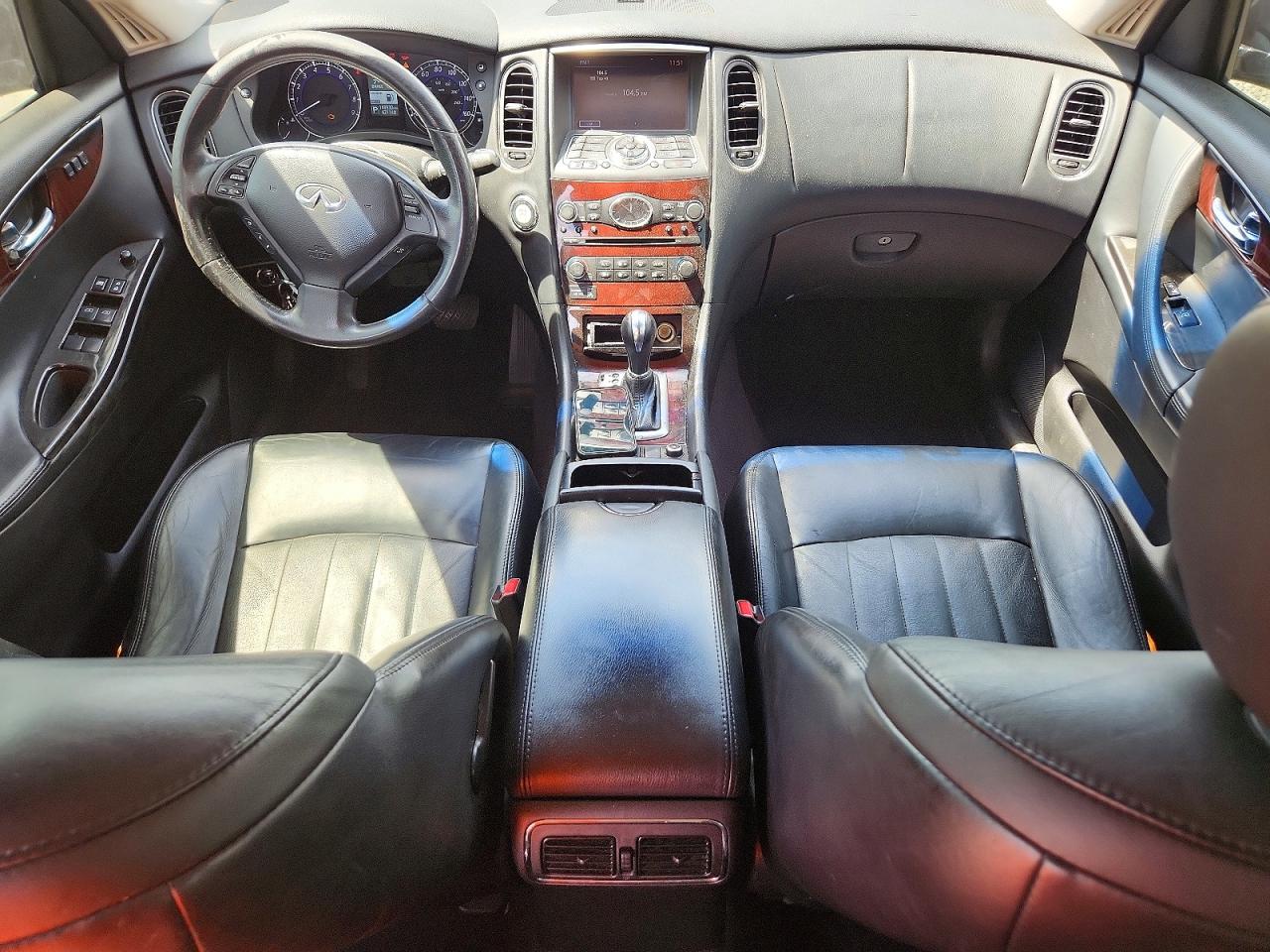 INFINITI Qx Base
