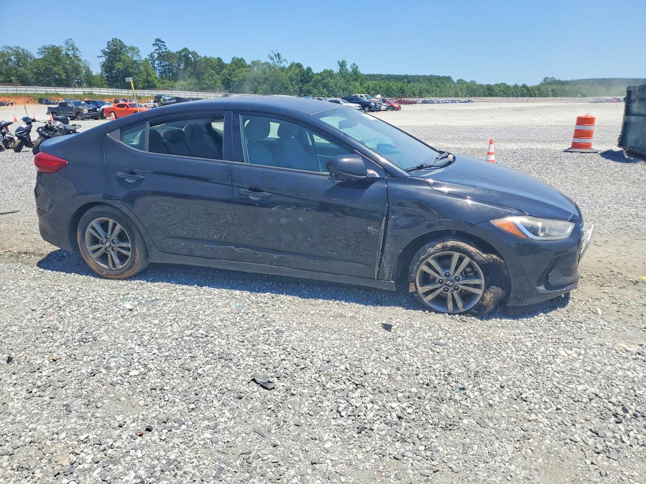 Hyundai ELANTRA Sel