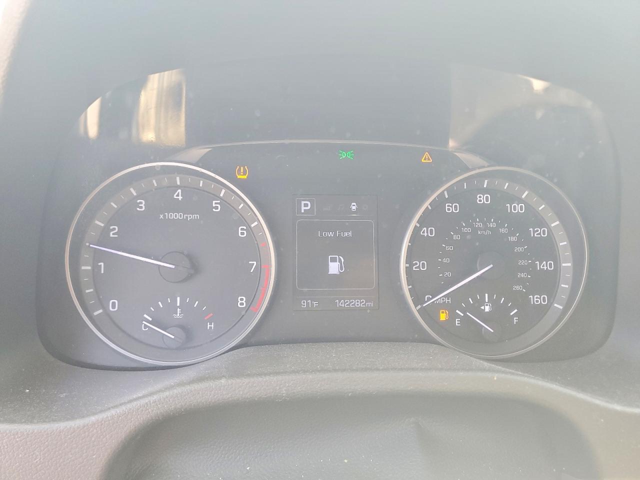 Hyundai ELANTRA Sel